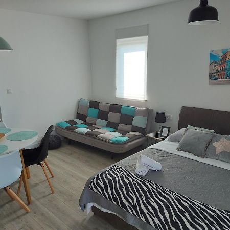 Apartmani Sunce 스베티 페타르 외부 사진